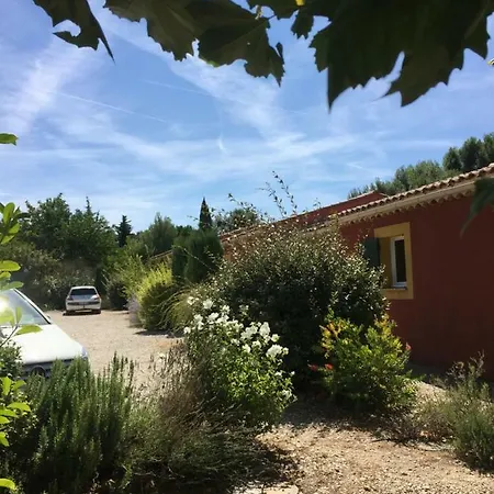 Les Bastidons D'angele Nyaraló *